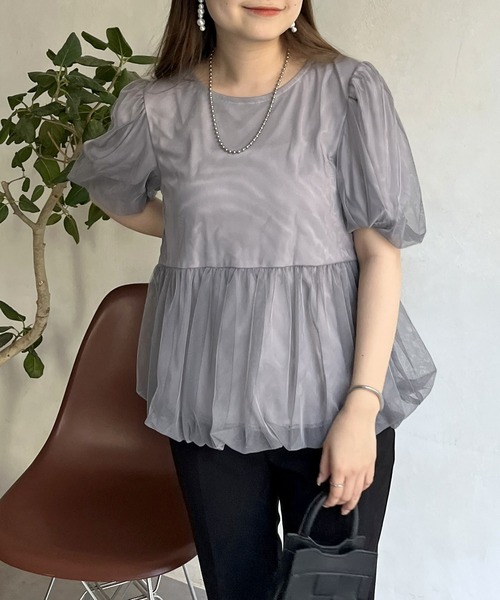 prose verse（プロズヴェール）の「チュールレイヤードペプラムブラウス（シャツ/ブラウス・レディース・ブラック/グレー・MEDIUM）」の18枚目の写真