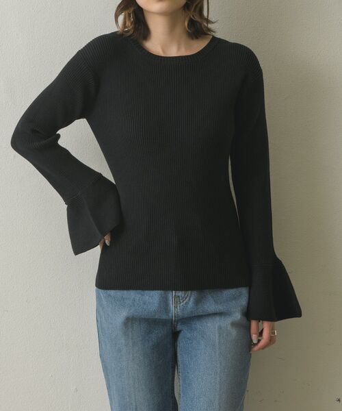 Kari & lili（カウリアンドリィリィ）の「フレアースリーブニットPO（ニット/セーター・レディース・ブラック/オフホワイト/ダークブルー・FREE）」の11枚目の写真