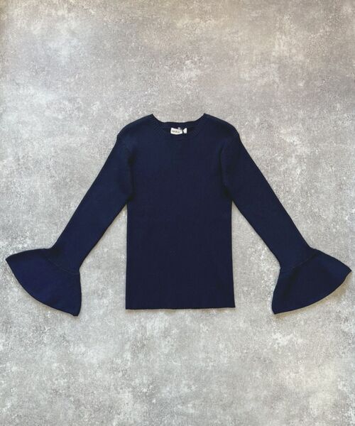 Kari & lili（カウリアンドリィリィ）の「フレアースリーブニットPO（ニット/セーター・レディース・ブラック/オフホワイト/ダークブルー・FREE）」の22枚目の写真