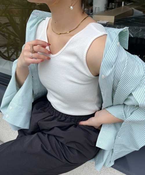 nemne store（ネンネストア）の「前後2wayタンクトップ（タンクトップ・レディース・オフホワイト/アイボリー/グリーン/ブラック・フリー）」の9枚目の写真