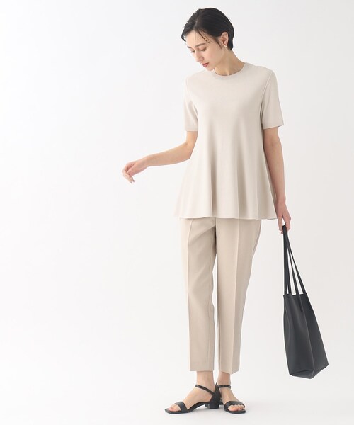 OPAQUE.CLIP（オペークドットクリップ）の「◆UVアイスタッチ ペプラムニット【接触冷感/抗ピリング/洗濯機洗い可】（ニット/セーター・レディース・ライトブルー/ブラック/ライトグレー/ブラウン系その他・38/40/42/36）」の8枚目の写真