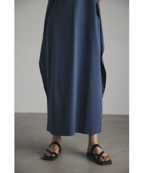ZARA クレープ ミディワンピース 2283/536 (ZARA/ワンピース
