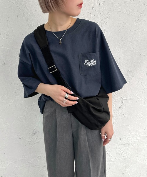 apres jour mignon（アプレジュールミニョン）の「ポケット刺繍Tシャツ【ZOZOTOWN限定アイテム】（Tシャツ/カットソー・レディース・ブラック系その他/ホワイト系その他2/オフホワイト/ブルー/ホワイト系その他・フリー/X-LARGE）」の19枚目の写真