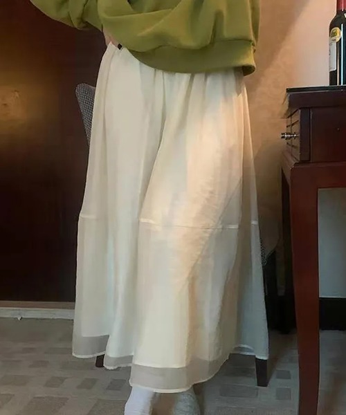 MAISON BREEZE（メゾンブリーズ）の「【MAISON BREEZE】シアーロングスカート KNF012（スカート・レディース・ホワイト/ブラック/ベージュ・FREE）」の4枚目の写真