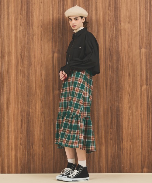 MERLOT(メルロー)の「ポケット付きショートシャツ(シャツ/ブラウス・レディース・アイボリー/オレンジ/ブラック・FREE)」の22枚目の写真