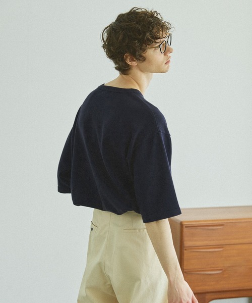 Bleme(ブレム)の「リラクシー ニットTシャツ(ニット/セーター・メンズ・ネイビー/ブラック系/ネイビー系/オリーブ・S/M/L/XL)」の17枚目の写真