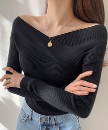 オフショルダーカシュクールリブニット