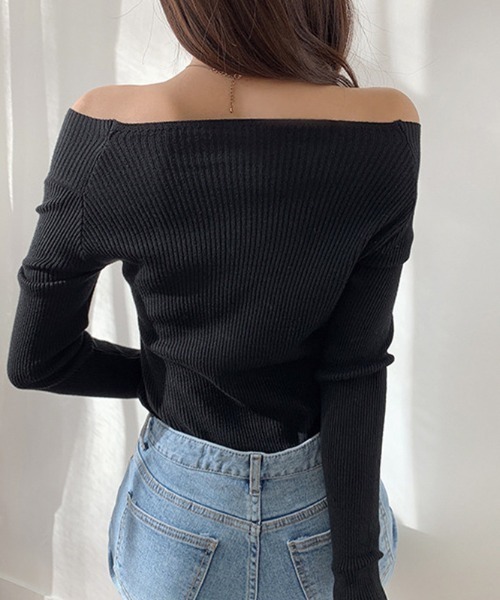 deux amour（ドゥーザムール）の「オフショルダーカシュクールリブニット（Tシャツ/カットソー・レディース・ホワイト/ブラック/ベージュ・FREE）」の9枚目の写真