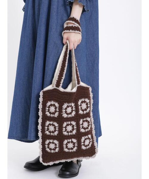 Samansa Mos2(サマンサ モスモス)の「配色クロシェトートバッグ(ハンドバッグ・レディース・ベージュ/ブラウン・F)」の1枚目の写真