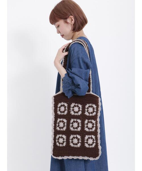 Samansa Mos2(サマンサ モスモス)の「配色クロシェトートバッグ(ハンドバッグ・レディース・ベージュ/ブラウン・F)」の7枚目の写真