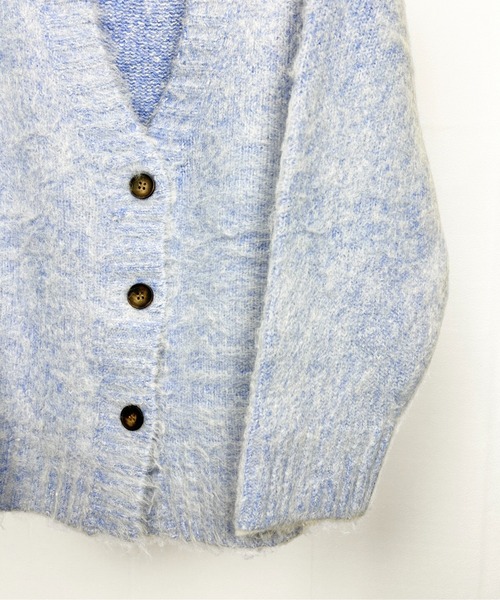 Meli rich（メリーリッチ）の「シャギーオーバーサイズカーディガン（カーディガン/ボレロ・レディース・アイボリー/ベージュ/ブルー/パープル/グレー/グリーン・MEDIUM）」の15枚目の写真