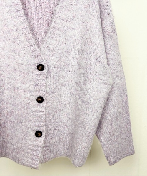 Meli rich（メリーリッチ）の「シャギーオーバーサイズカーディガン（カーディガン/ボレロ・レディース・アイボリー/ベージュ/ブルー/パープル/グレー/グリーン・MEDIUM）」の18枚目の写真