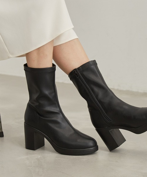 ROPE' PICNIC（ロペピクニック）の「ストレッチミドルレングスプラットフォームブーツ（ブーツ・レディース・ブラック系その他3/ブラック・S/M）」の2枚目の写真