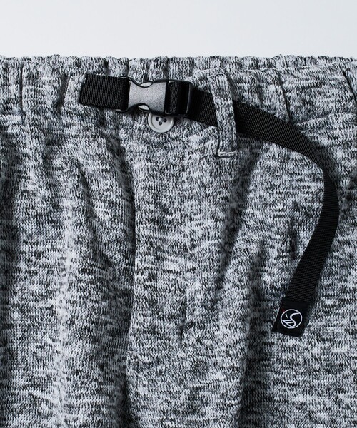 FREAK'S STORE（フリークスストア）の「限定展開 スタンダードフィット ニットフリース クライミングパンツ/リブパンツ（スウェットパンツ・メンズ・ネイビー/ブラック/アッシュグレー/チャコールグレー・SMALL/LARGE/MEDIUM）」の6枚目の写真