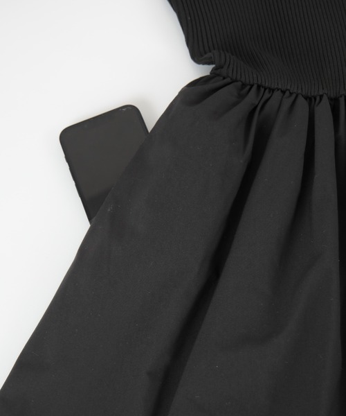 UR'S（ユアーズ）の「ニットドッキングタフタワンピース（ワンピース