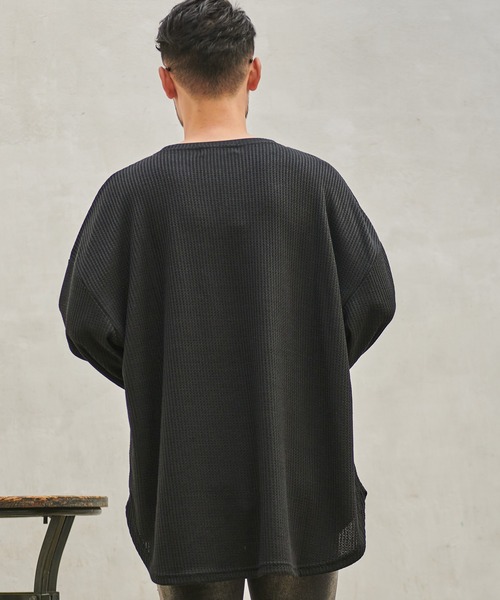 SILVER BULLET(シルバーバレット)の「『CavariA/キャバリア』ワッフル調ビッグシルエット長袖Tシャツ(Tシャツ/カットソー・メンズ・ブルー/グレー/ブラック/ワイン・M/L)」の6枚目の写真