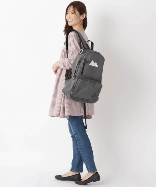 one'sterrace(ワンズテラス)の「Boite スタンダードバックパック(バックパック/リュック・レディース・グレー系その他7/ブラック系8・99)」の18枚目の写真