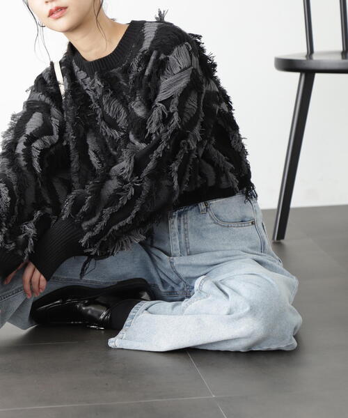 FREE'S MART（フリーズマート）の「◆フリンジショート丈ニット（ニット/セーター・レディース・ブラック/ベージュ/ラベンダー・FREE）」の5枚目の写真