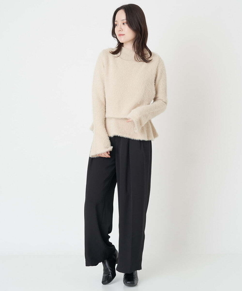 A de a.v.v（アードアー・ヴェ・ヴェ）の「ペプラムフレアスリーブフェザーニット（ニット/セーター・レディース・ブラック/アイボリー・38/36）」の13枚目の写真