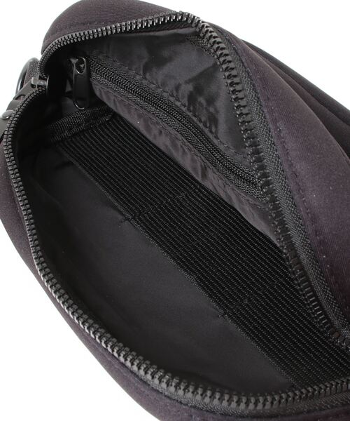 NERGY(ナージー)の「【VOORAY】SIDEKICK サイドキック クロス ボディバッグ(ショルダーバッグ・レディース・ブラック系その他/ブラック系その他3/ブラック・FREE)」の6枚目の写真