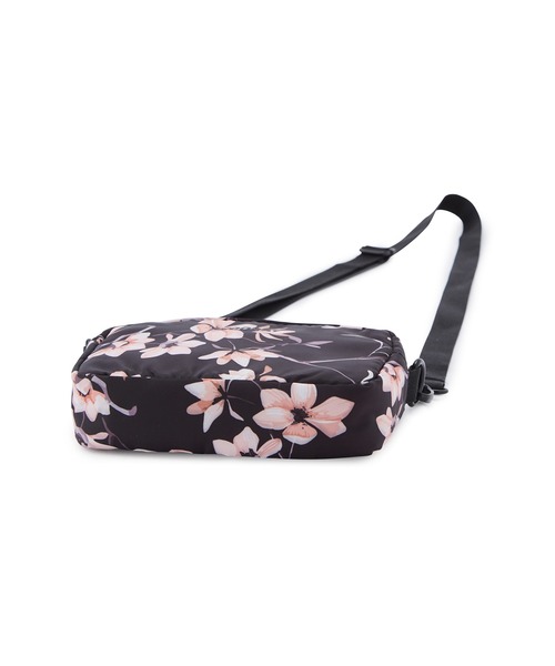 NERGY(ナージー)の「【VOORAY】SIDEKICK サイドキック クロス ボディバッグ(ショルダーバッグ・レディース・ブラック系その他/ブラック系その他3/ブラック・FREE)」の21枚目の写真