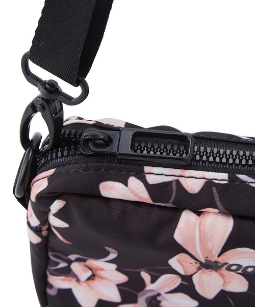 NERGY(ナージー)の「【VOORAY】SIDEKICK サイドキック クロス ボディバッグ(ショルダーバッグ・レディース・ブラック系その他/ブラック系その他3/ブラック・FREE)」の22枚目の写真