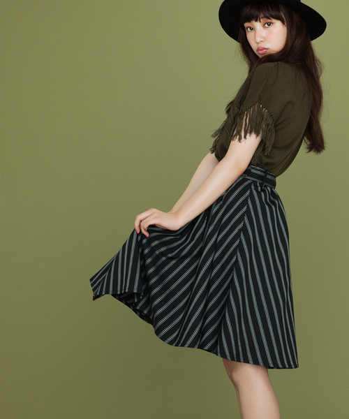 WEGO（ウィゴー）の「WEGO/ベルト付きミドルスカート（スカート・レディース・ダークグリーン/レッド/ブラック系その他/ブルー系その他/その他1・FREE）」の5枚目の写真