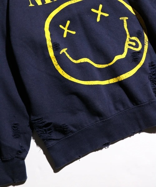 SUNNY  SPORTS（サニースポーツ）の「【 NIRVANA / ニルヴァーナ 】WORN-OUT BAND CREW ウォーンアウト バンド クルーネックスウェット SUY（Tシャツ/カットソー・メンズ・ブラック/ホワイト・LARGE/X-LARGE）」の16枚目の写真
