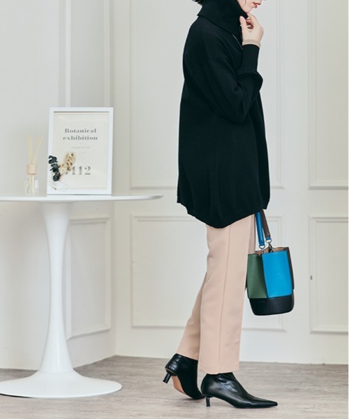 kirakiraShop(キラキラショップ)の「2way ネック チュニック ニット(ニット/セーター・レディース・ベージュ/クリーム/ブラック・L/M)」の7枚目の写真