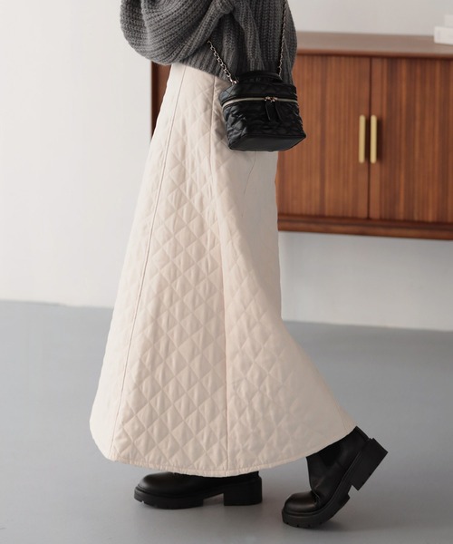 nouvellemoi（ヌーベルモイ）の「キルティングスカート（スカート