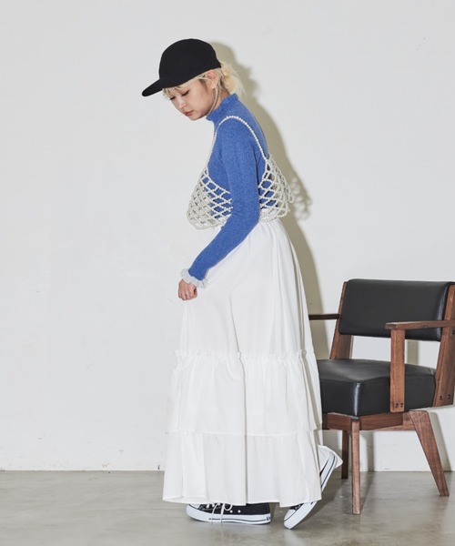 MERLOT(メルロー)の「ボリュームティアードスカート(スカート・レディース・ホワイト/ブラック/ピンク・FREE)」の18枚目の写真