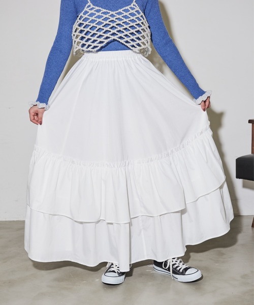 MERLOT(メルロー)の「ボリュームティアードスカート(スカート・レディース・ホワイト/ブラック/ピンク・FREE)」の7枚目の写真