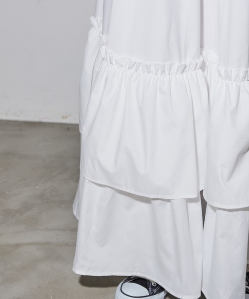 MERLOT(メルロー)の「ボリュームティアードスカート(スカート・レディース・ホワイト/ブラック/ピンク・FREE)」の14枚目の写真