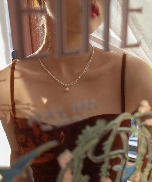 LA VORAGINE（ラ ヴォラジネ）の「２連エコパールネックレス（ネックレス・レディース・A・FREE）」の6枚目の写真