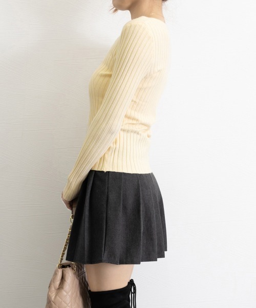 Miniministore(ミニミニストア)の「リブニットトップス レディース 大人秋服(ニット/セーター・レディース・ホワイト/グレー/アイボリー/ベージュ/ブラック/ダークブラウン・フリー)」の20枚目の写真