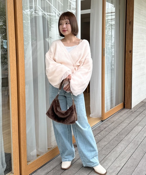 Olu.(オルドット)の「コンパクトボアハンドバッグ(ハンドバッグ・レディース・アッシュグレー/ブラック/ブラウン系その他・FREE)」の17枚目の写真