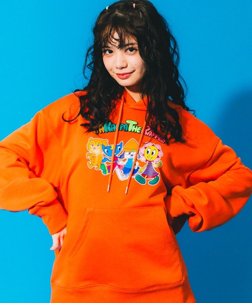 L.H.P（エルエイチピー）の「Parappa The Rapper/パラッパラッパー/グラフィックプリントフーデッドパーカー（パーカー・メンズ・ブラック/オレンジ/グレー・LARGE/MEDIUM）」の3枚目の写真