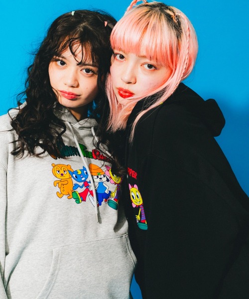 L.H.P（エルエイチピー）の「Parappa The Rapper/パラッパラッパー/グラフィックプリントフーデッドパーカー（パーカー・メンズ・ブラック/オレンジ/グレー・LARGE/MEDIUM）」の4枚目の写真