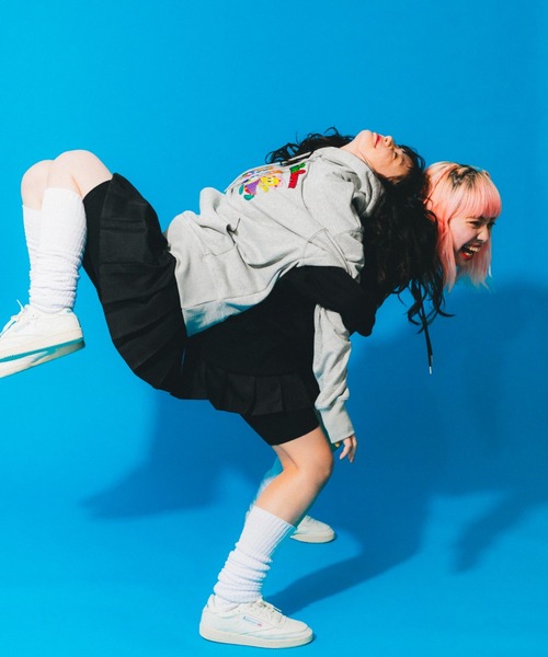 L.H.P（エルエイチピー）の「Parappa The Rapper/パラッパラッパー/グラフィックプリントフーデッドパーカー（パーカー・メンズ・ブラック/オレンジ/グレー・LARGE/MEDIUM）」の17枚目の写真