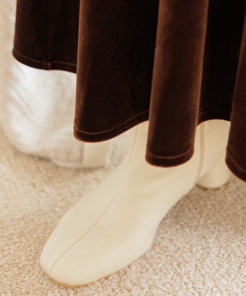 flower(フラワー)の「メルティングベロアワンピース(ワンピース・レディース・ブラウン/ブラック・FREE)」の18枚目の写真