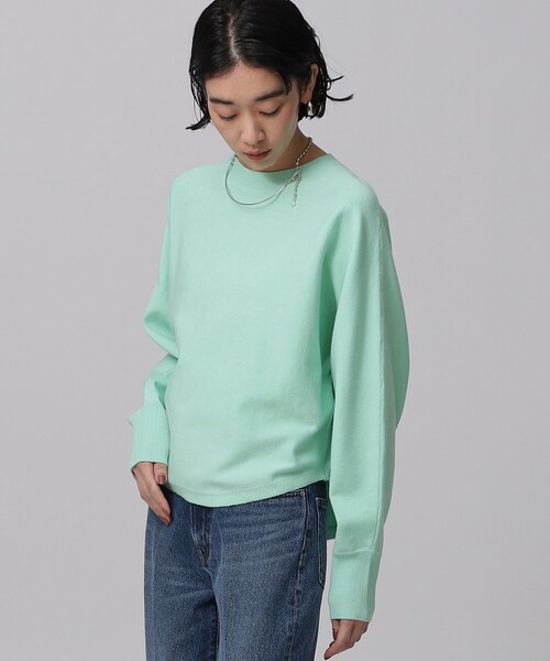 GALLEST(ギャレスト)の「ドルマンボリュームニット(ニット/セーター・レディース・ネイビー/ライトイエロー系/オフホワイト/サックスブルー/グレー系その他7・34/38)」の4枚目の写真