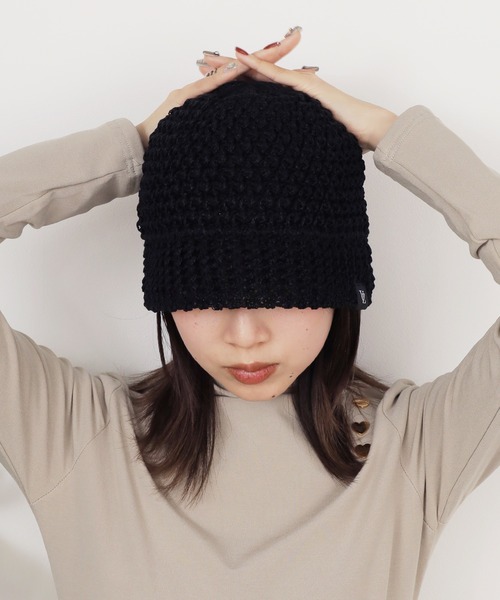 VARZAR（バザール）の「VARZAR/バザール monogram label knit
