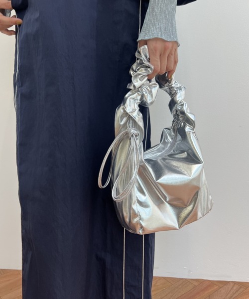 シルバーショルダーバッグ antiqua ショルダーバッグ バッグ シルバートートバッグ