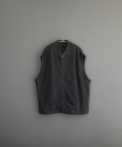 VIBGYOR（ヴィブジョー）の「ピグメント加工 裏毛スウェット ビッグシルエット ZIP ベスト（ベスト・メンズ・ダークブルー/ベージュ/ブラック・LARGE/MEDIUM）」の12枚目の写真