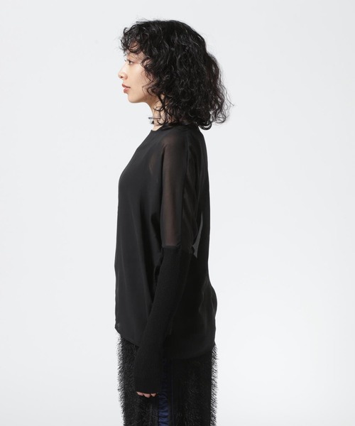 AULA（アウラ）の「AULA/アウラ/ARM KNIT SHEER TOP（Tシャツ/カットソー・レディース・グレー/ブラック・F）」の3枚目の写真