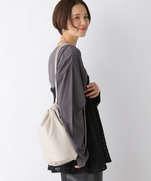 LEPSIM（レプシィム）の「フェイクレザーボンサックショルダー　105138（ショルダーバッグ・レディース・グレイッシュベージュ/ブラック・ONE SIZE）」の8枚目の写真