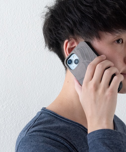 AVIREX（アヴィレックス）の「iPhone15 iPhone14 iPhone13 アヴィレックス [レザー調スタンドケース]（スマホケース/カバー・メンズ・グレー/ブラック/カーキ・iPhone 15）」の19枚目の写真