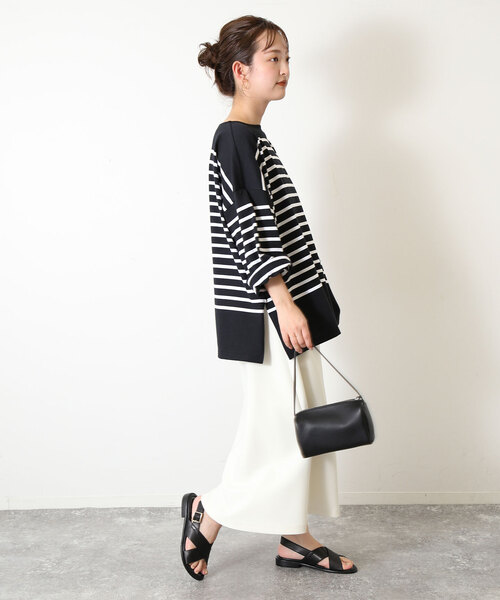 SLOBE IENA(スローブイエナ)の「SLOBE クロスバンドサンダル(サンダル・レディース・ブラック/ブラウン・23cm/23.5cm/24cm/24.5cm)」の13枚目の写真