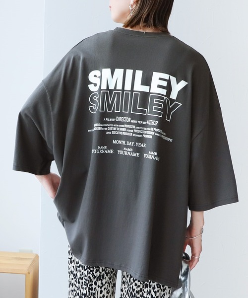 reca(レカ)の「ロゴプリントTシャツ(Tシャツ/カットソー・レディース・チャコールグレー/ブラック/ホワイト/レッド/グレー系その他・FREE)」の1枚目の写真