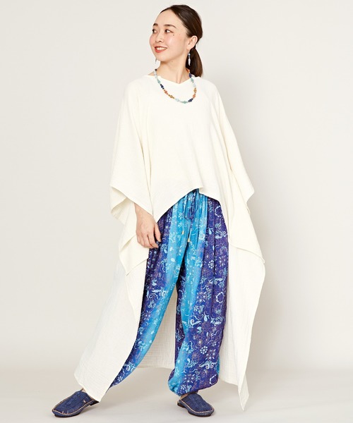 チャイハネ（チャイハネ）の「【チャイハネ】ダブルガーゼコットンハイローヘムワンピース（ワンピース・レディース・ホワイト/ネイビー/マスタード/ピンク/ブラック・FREE）」の2枚目の写真